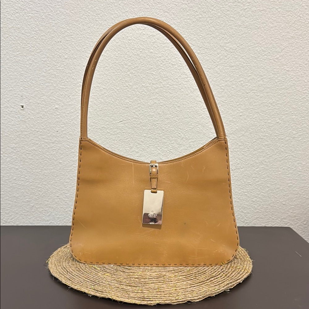 Gucci Vintage Leather Topstitch
Shoulder Hobo Bag Purse
